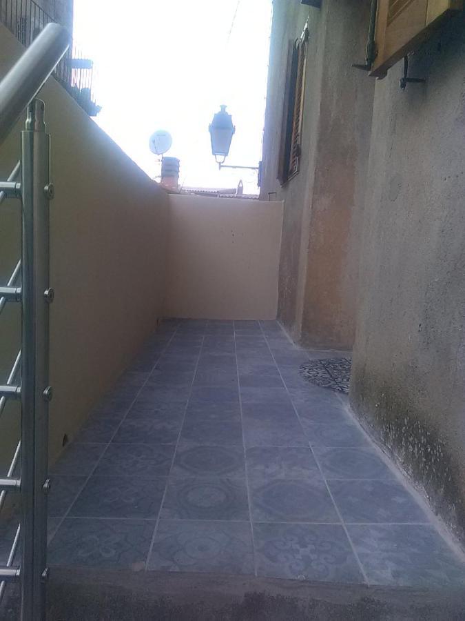 Charmant Petit Studio Proche Depart Gr20 Calenzana Exterior photo